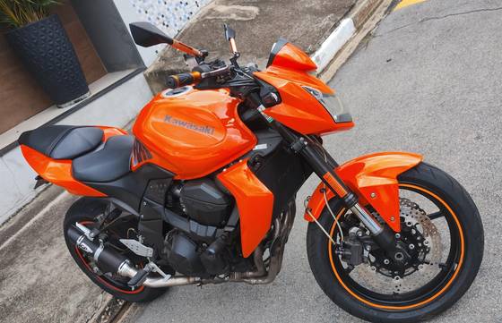KAWASAKI Z-750 